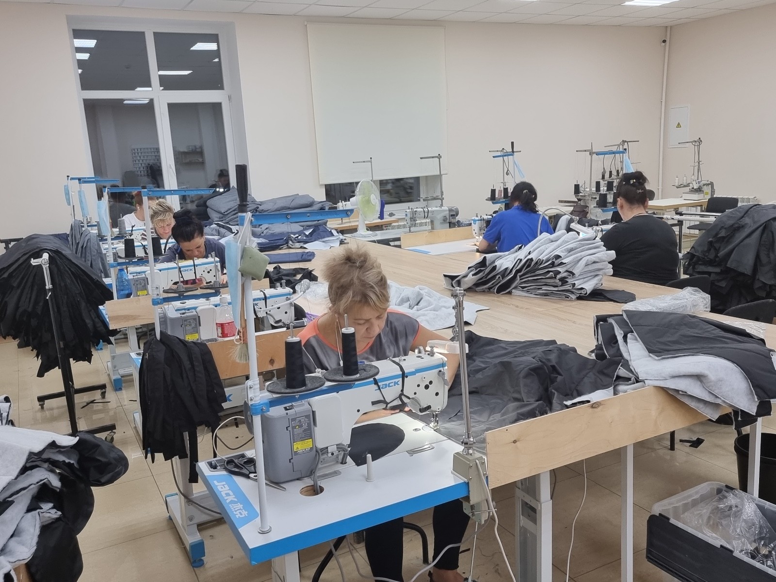Швейное производство SEW PLACE принимает заказы