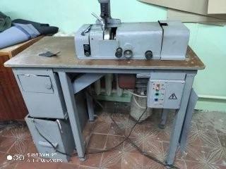 Продам станок для утонения кожи  АСГ 13 в рабочем состоянии. Использовался мало