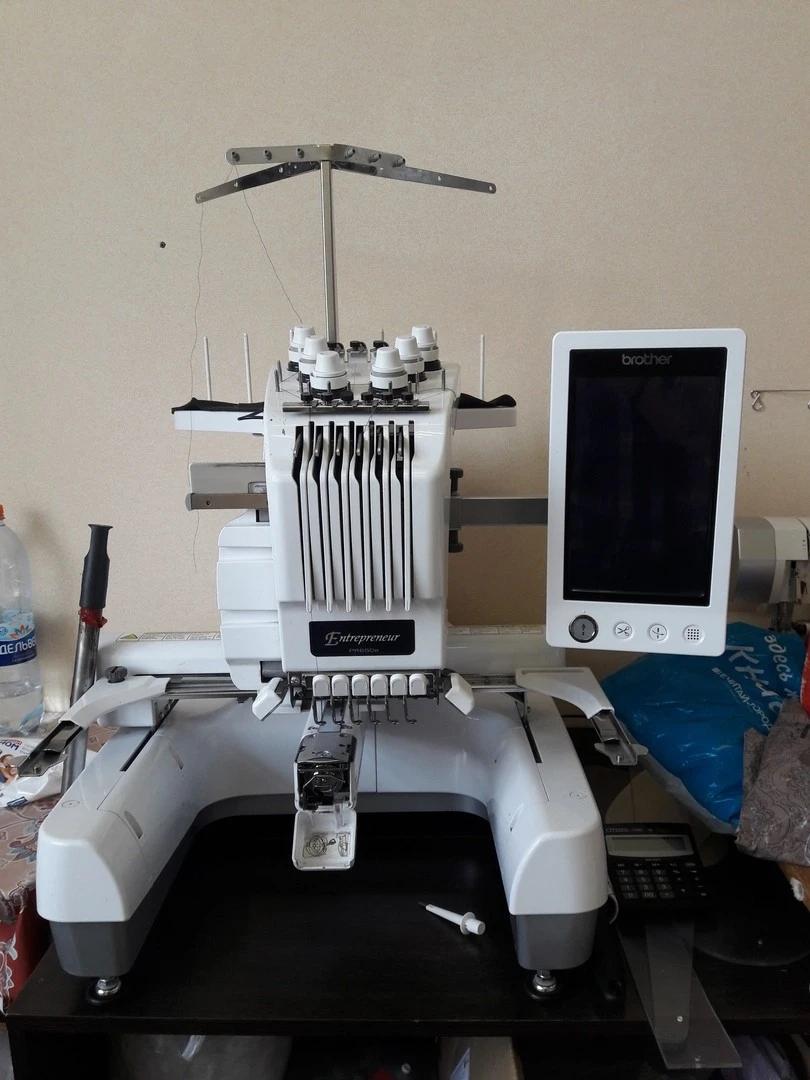 Вышивальная машина Brother PR650e