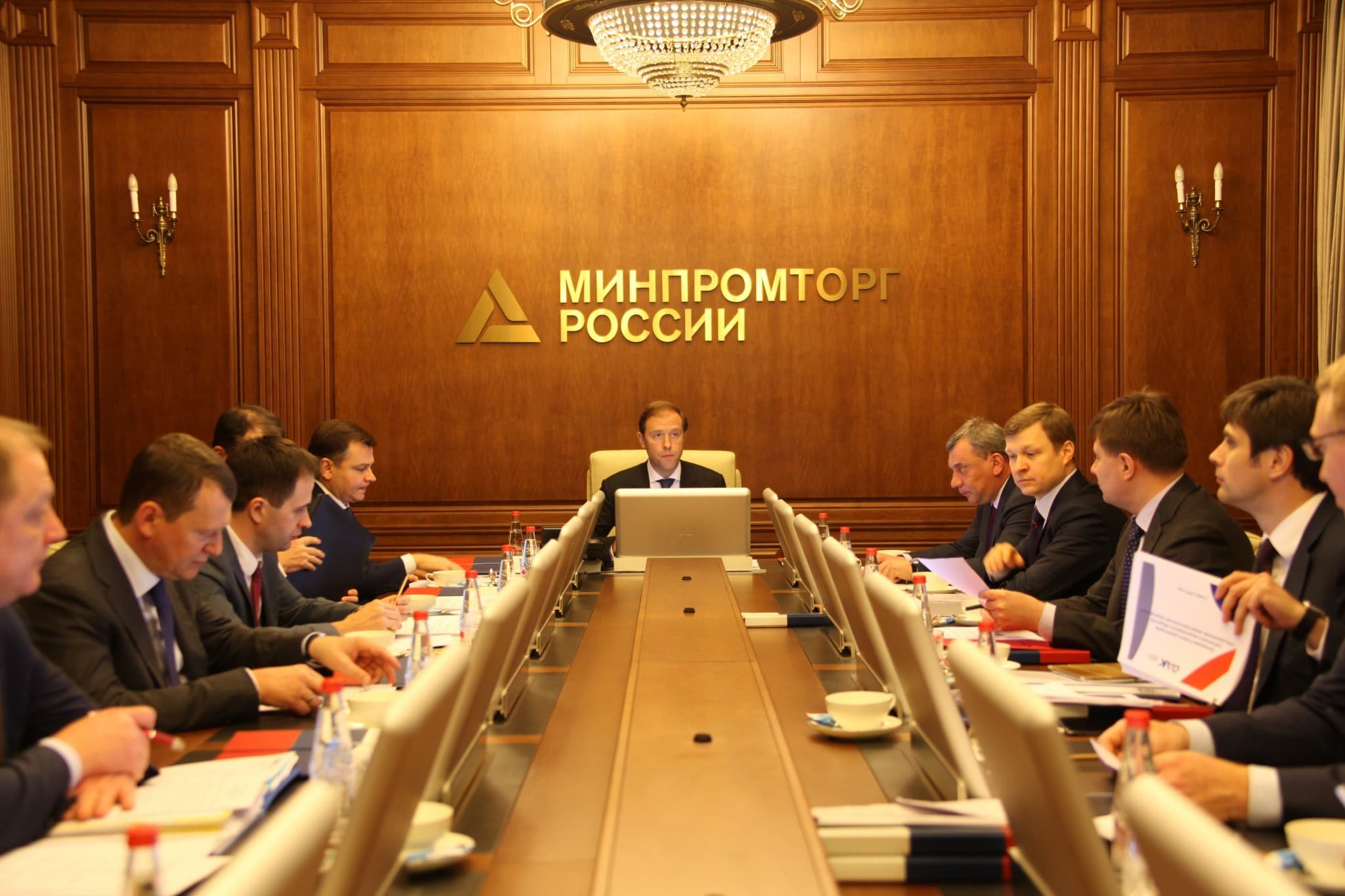 Правительство РФ направит 1 млрд рублей на новую программу льготного кредитования производителей приоритетной промышленной продукции