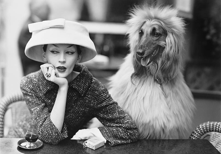 Шляпки Balenciaga в Музее Виктории и Альберта