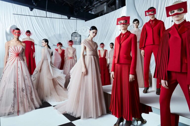 III КРУГЛЫЙ СТОЛ “FASHION ИНДУСТРИЯ И РОССИЯ В БЛИЖАЙШИЕ ГОДЫ”