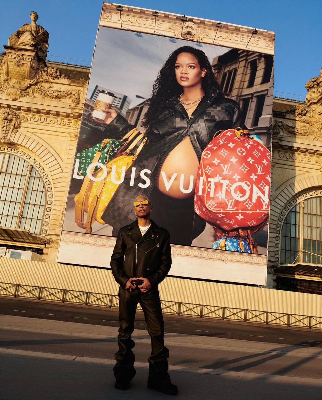Рианна в первой кампании Louis  Vuitton