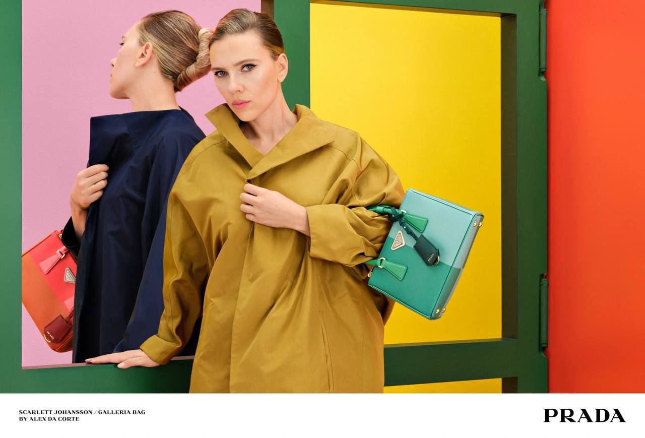 Какая неслучайная случайность: Скарлетт Йоханссон  Prada