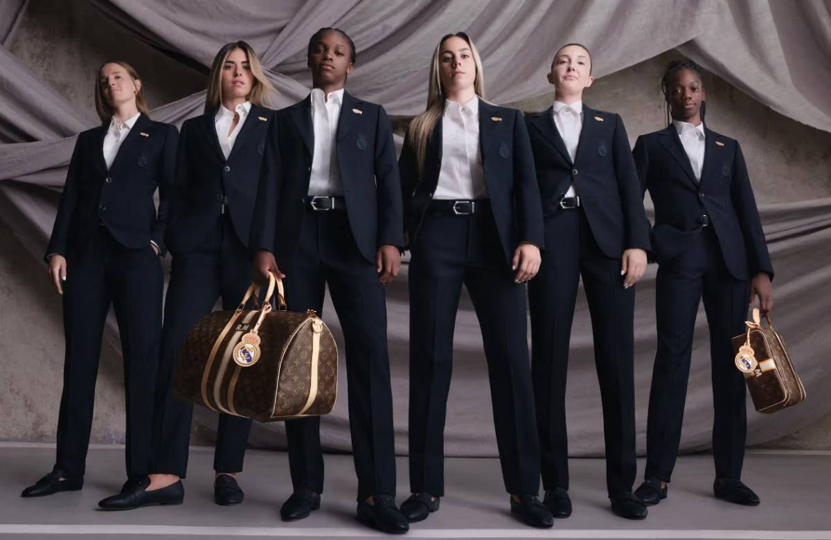 Louis Vuitton разработал экипировку для женской футбольной команды
