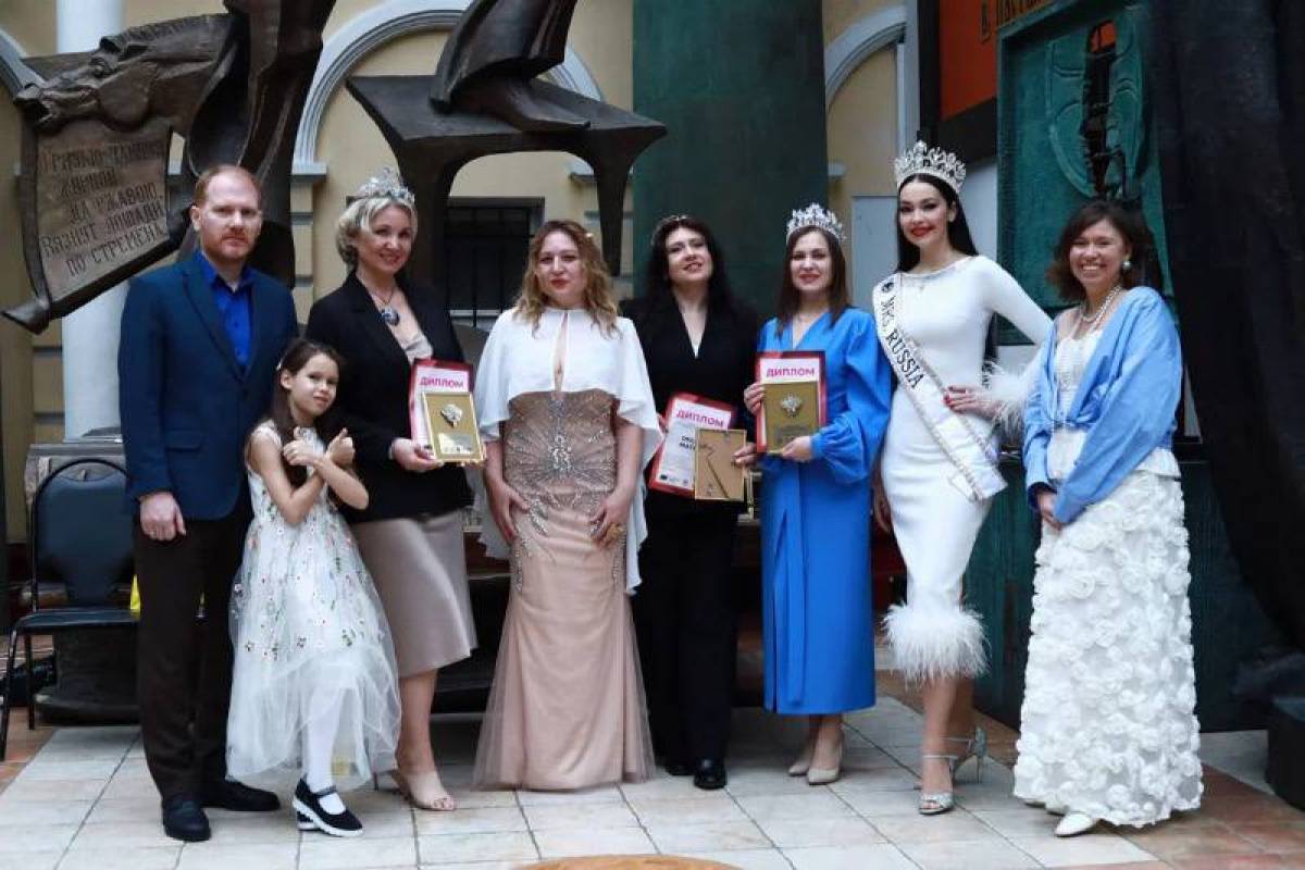 Выпускной проектов "Я-графиня", "Арт-Академия" в Галерее Искусств З.Церетели