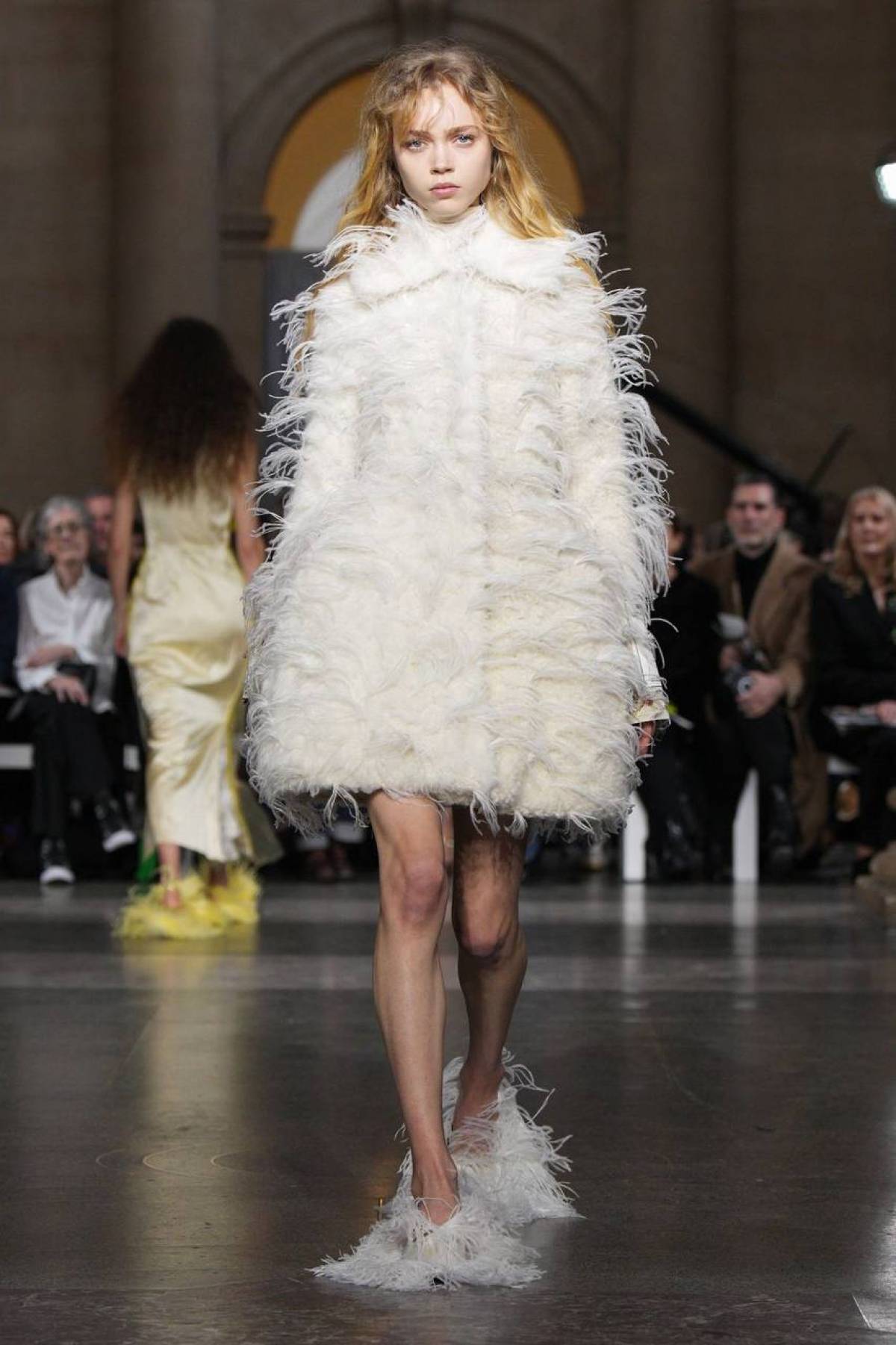 Красивый показ новой осенней коллекции Erdem прошел в Лондоне.