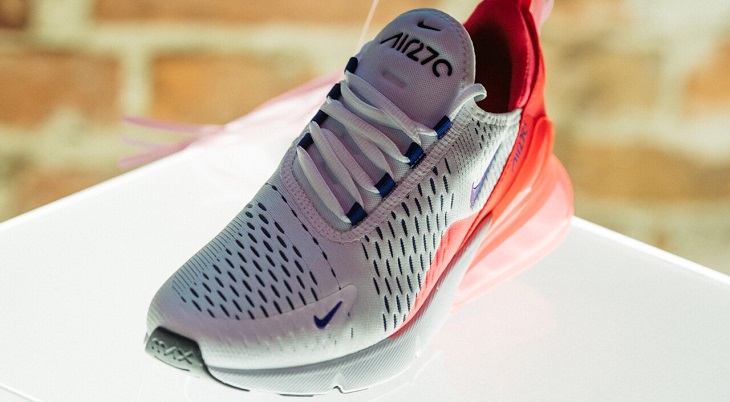 Компания NIKE оскорбила чувства верующих новой моделью обуви