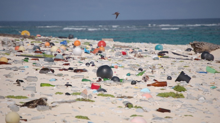 пластик в океане