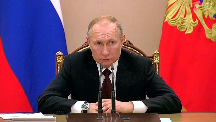 Перечень поручений Президента РФ по итогам совещания о ситуации в легкой промышленности