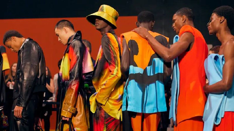 Balmain переносит показ мужской коллекции