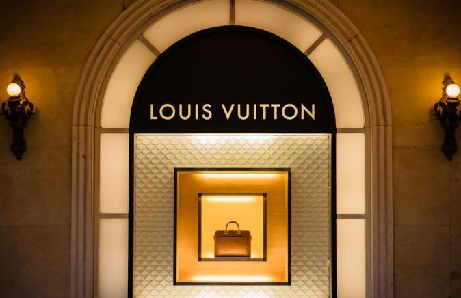 Холдинг LVMH опубликовал отчетность за 2023-й год