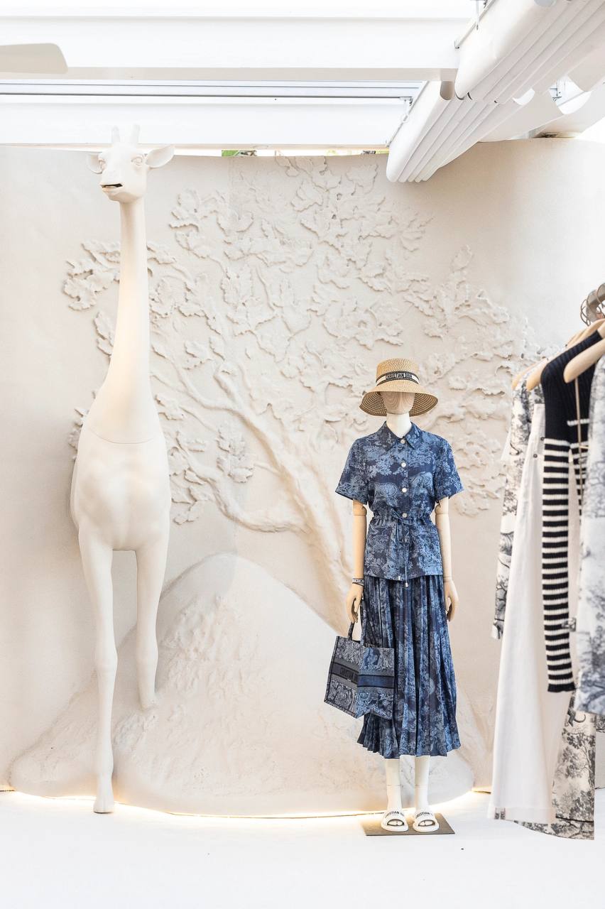 Dior захватил одно из самых знаковых мест в истории Голливуда — территорию отеля Beverly Hills