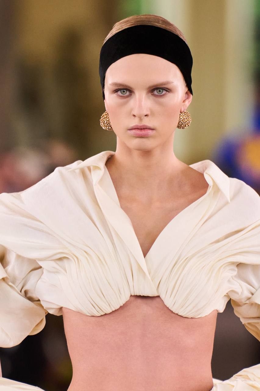Украшения от Schiaparelli