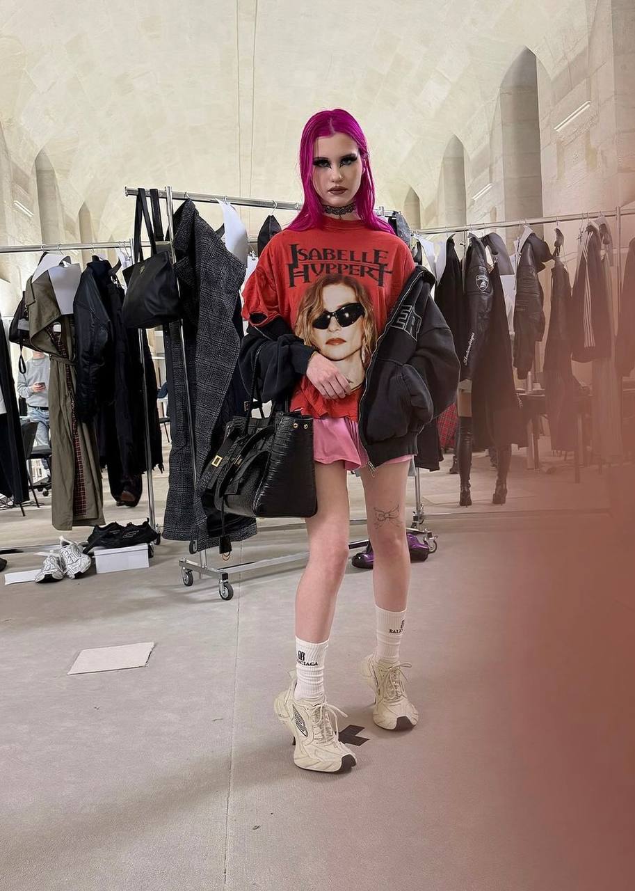 Balenciaga заколлабились с Lamborghini