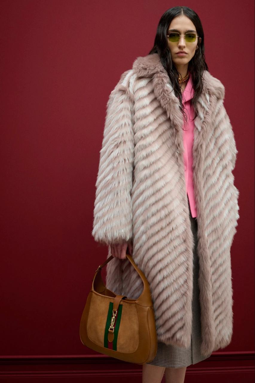 В череду коллекций Pre-Fall 25